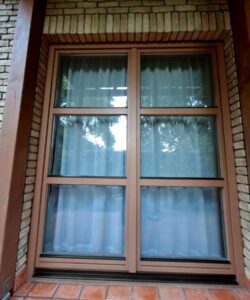 Robe.sk | Rodinný dom Košice a naša realizácia kompletnej renovácie 25rokov starých okien a dverí  🛠❤‍🔥