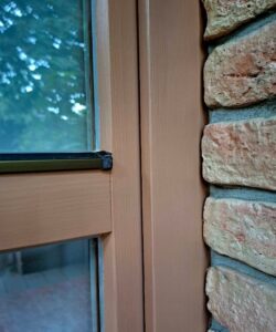 Robe.sk | Rodinný dom Košice a naša realizácia kompletnej renovácie 25rokov starých okien a dverí  🛠❤‍🔥