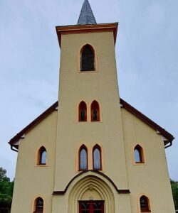 Katolícky kostol Humenné Ptičie